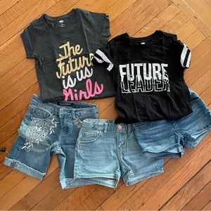 Girls lot of shorts and t-shirts.